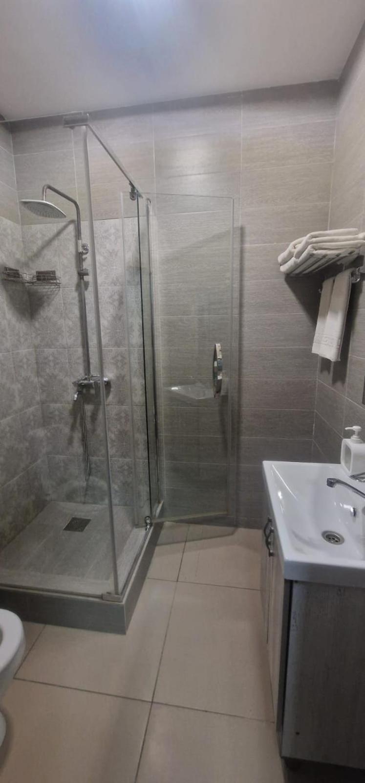 Tarlan Hotel Aktau  Exterior foto